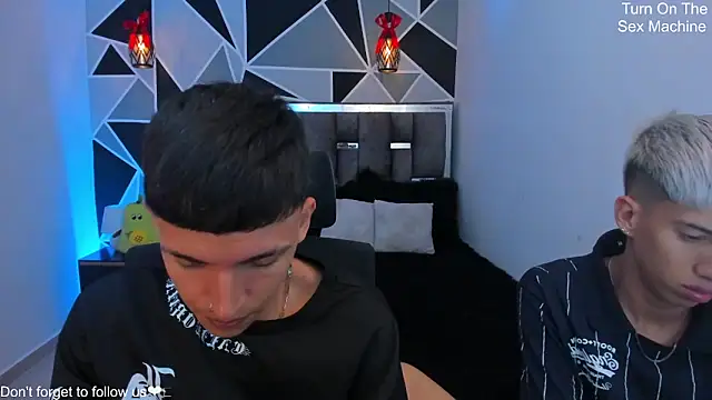 Juan Nd Steven online show from April 14, 1:11 am