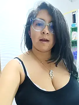 Snapshot of _Angelinaandrade_ chatting on September 30, 1:10 am Angelinaandrade online show from September 30, 1:10 am