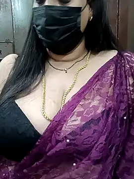 Snapshot of ashikaa_r chatting on January 19, 8:09 pm ashikaa r online show from January 19, 8:09 pm