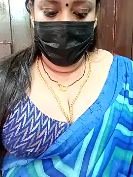 Snapshot of ashikaa_r chatting on January 24, 7:51 am ashikaa r online show from January 24, 7:51 am