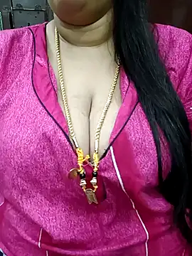 Snapshot of ashikaa_r chatting on January 30, 8:31 pm ashikaa r online show from January 30, 8:31 pm