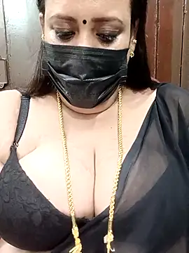 Snapshot of ashikaa_r chatting on March 2, 7:23 pm ashikaa r online show from March 2, 7:23 pm