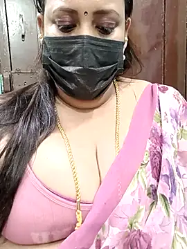 Snapshot of ashikaa_r chatting on March 9, 4:11 pm ashikaa r online show from March 9, 4:11 pm