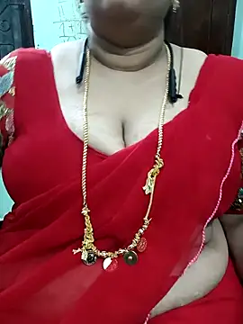 Snapshot of ashikaa_r chatting on May 9, 6:13 pm ashikaa r online show from May 9, 6:13 pm