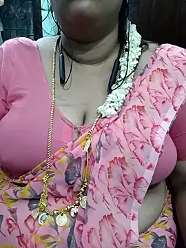 Snapshot of ashikaa_r chatting on May 10, 7:08 pm ashikaa r online show from May 10, 7:08 pm