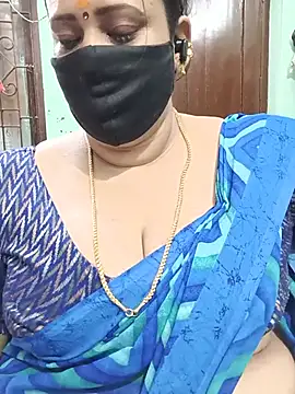 Snapshot of ashikaa_r chatting on June 11, 4:38 pm ashikaa r online show from June 11, 4:38 pm
