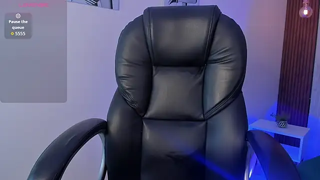 miah connor online show from September 16, 7:59 pm