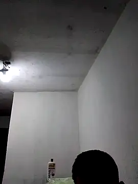 Snapshot of Alonsomadeira chatting on March 14, 2:28 am Alonsomadeira online show from March 14, 2:28 am