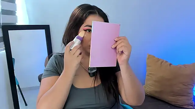 LiahDiaz online show from May 27, 2:25 pm