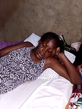 pretty prickle online show from October 31, 6:42 pm