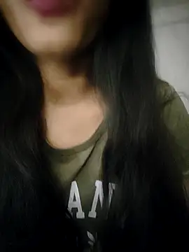 Snapshot of Hot_Goldengirl chatting on February 26, 8:33 pm Hot Goldengirl online show from February 26, 8:33 pm