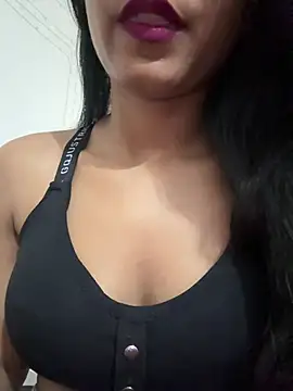 Hot Goldengirl online show from April 21, 8:12 pm