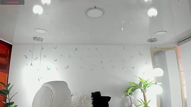  Antonnela  online show from March 8, 2:43 pm