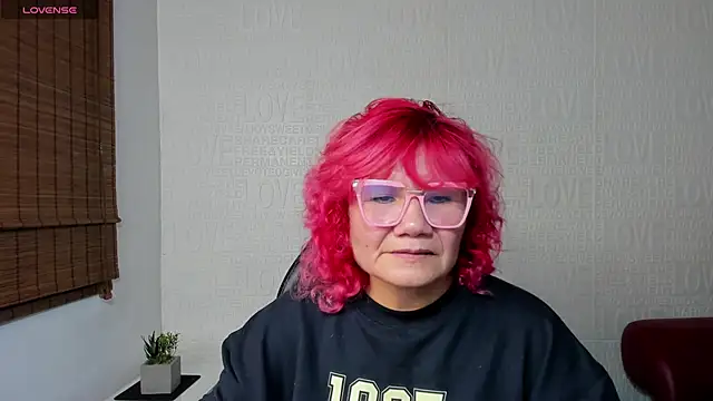 Salomeediaz  online show from February 22, 9:26 pm