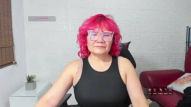 Salomeediaz  online show from March 15, 11:17 pm