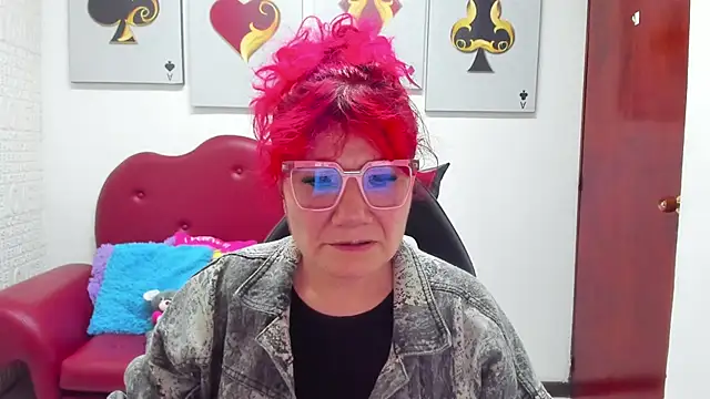 Snapshot of Salomeediaz_ chatting on December 22, 9:01 pm Salomeediaz online show from December 22, 9:01 pm