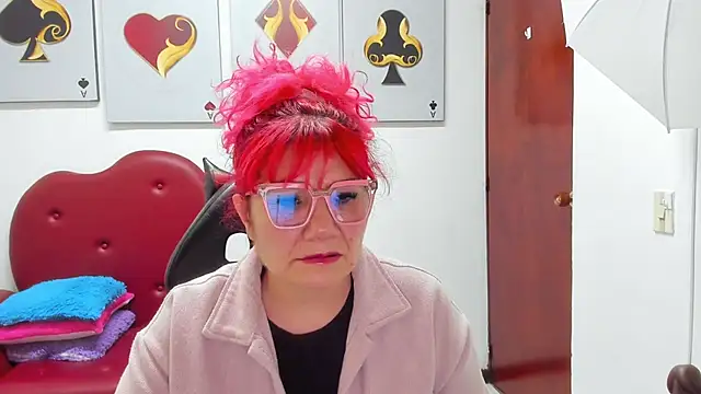 Snapshot of Salomeediaz_ chatting on January 8, 9:17 pm Salomeediaz online show from January 8, 9:17 pm