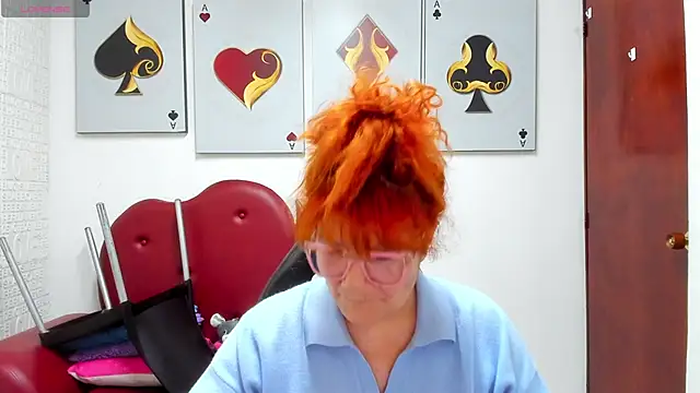 Snapshot of Salomeediaz_ chatting on February 2, 9:02 pm Salomeediaz online show from February 2, 9:02 pm