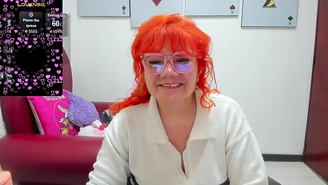 Snapshot of Salomeediaz_ chatting on May 3, 1:39 pm Salomeediaz online show from May 3, 1:39 pm