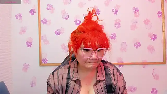 Snapshot of Salomeediaz_ chatting on May 22, 9:09 pm Salomeediaz online show from May 22, 9:09 pm