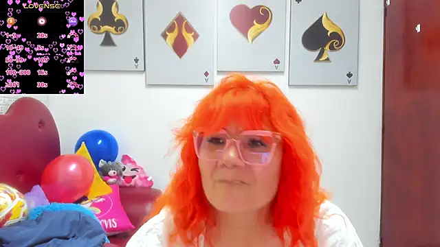 Snapshot of Salomeediaz_ chatting on June 19, 9:07 pm Salomeediaz online show from June 19, 9:07 pm