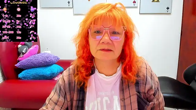 Snapshot of Salomeediaz_ chatting on July 13, 1:14 pm Salomeediaz online show from July 13, 1:14 pm