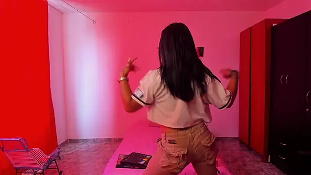 Snapshot of nicole_volkov chatting on February 21, 2:48 pm nicole volkov online show from February 21, 2:48 pm