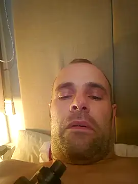 Dorset8360 online show from December 11, 8:50 pm