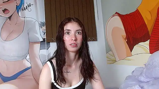 mildre303av online show from February 5, 10:33 pm