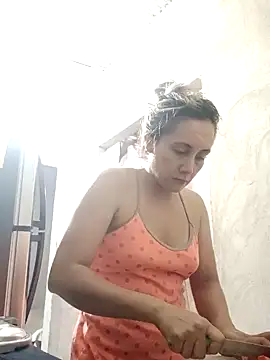 Isabel23zr online show from January 4, 12:38 pm