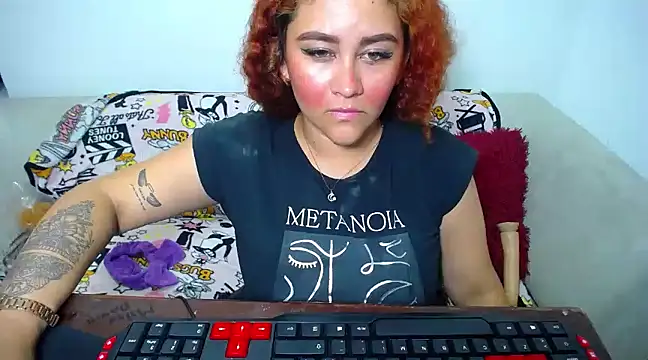 loly bigbooty4u online show from January 23, 3:26 am