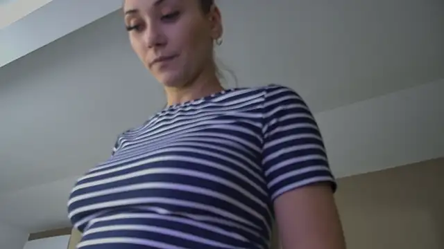 AliceMunro online show from September 24, 4:43 pm