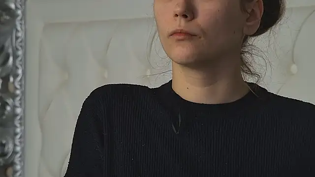 AliceMunro online show from February 11, 9:20 pm