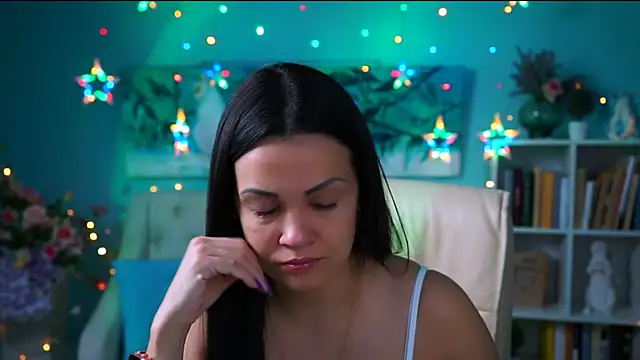 KarolinaRobinson online show from December 15, 3:31 pm