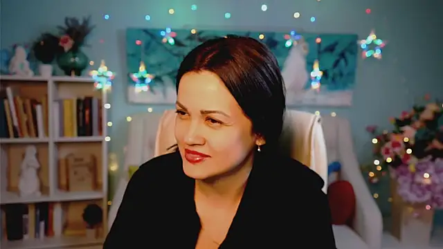 KarolinaRobinson online show from January 12, 2:30 pm