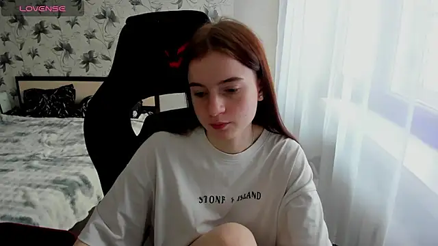 Snapshot of Stacey_Brown chatting on February 6, 11:26 pm Stacey Brown online show from February 6, 11:26 pm