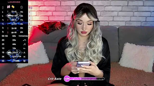 Snapshot of Eva_Evile chatting on May 28, 11:18 am Eva Evile online show from May 28, 11:18 am