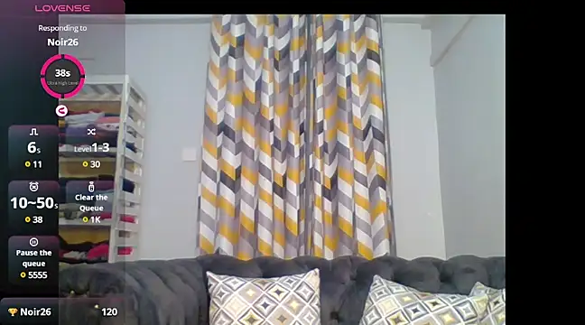 Petite 254 online show from February 10, 7:28 pm