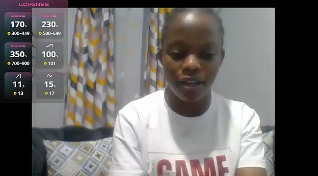 Petite 254 online show from March 17, 4:33 pm