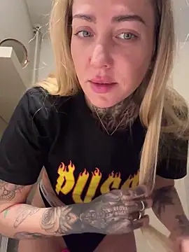 ElenaHaze online show from December 13, 8:30 am