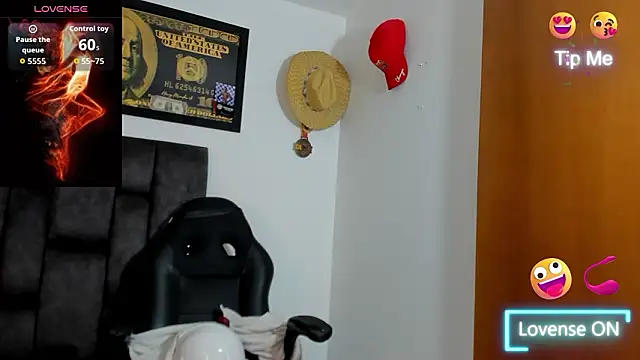 MattRodriguez9 online show from March 16, 11:03 am