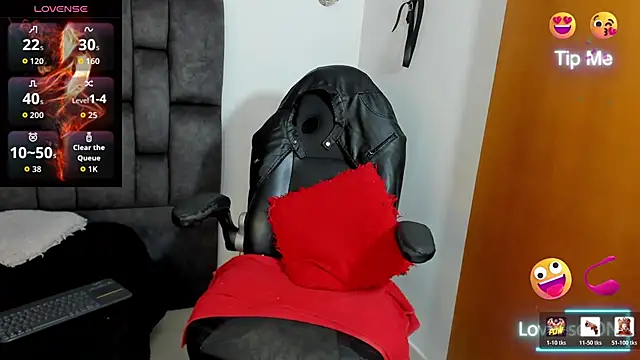 MattRodriguez9 online show from April 5, 12:35 pm