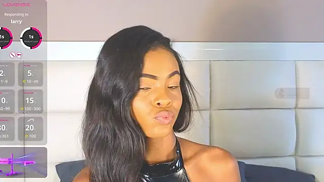 adaraSmiith online show from March 5, 12:12 pm