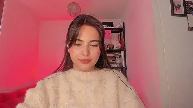 Snapshot of sol__angel chatting on March 8, 6:54 am sol angel online show from March 8, 6:54 am