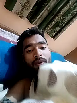 Snapshot of Jamesbonddeshi chatting on December 8, 3:45 pm Jamesbonddeshi online show from December 8, 3:45 pm