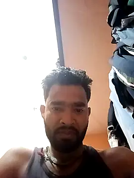 Snapshot of Jamesbonddeshi chatting on February 10, 8:02 pm Jamesbonddeshi online show from February 10, 8:02 pm