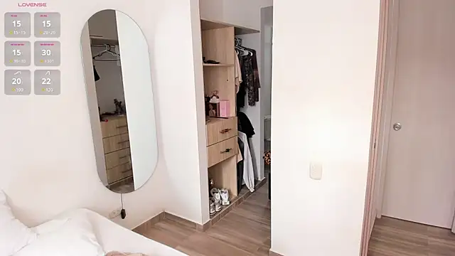 rose scottt online show from March 7, 5:32 pm