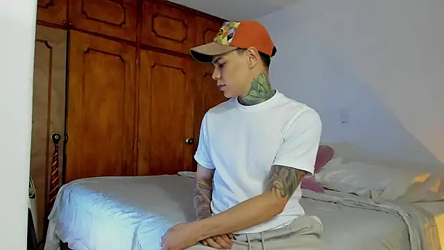 Jordyrodriiguez online show from December 22, 10:15 pm