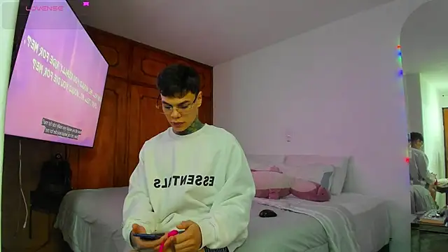 Jordyrodriiguez online show from February 7, 8:31 pm