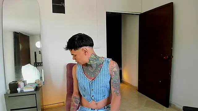 Jordyrodriiguez online show from October 17, 4:53 pm